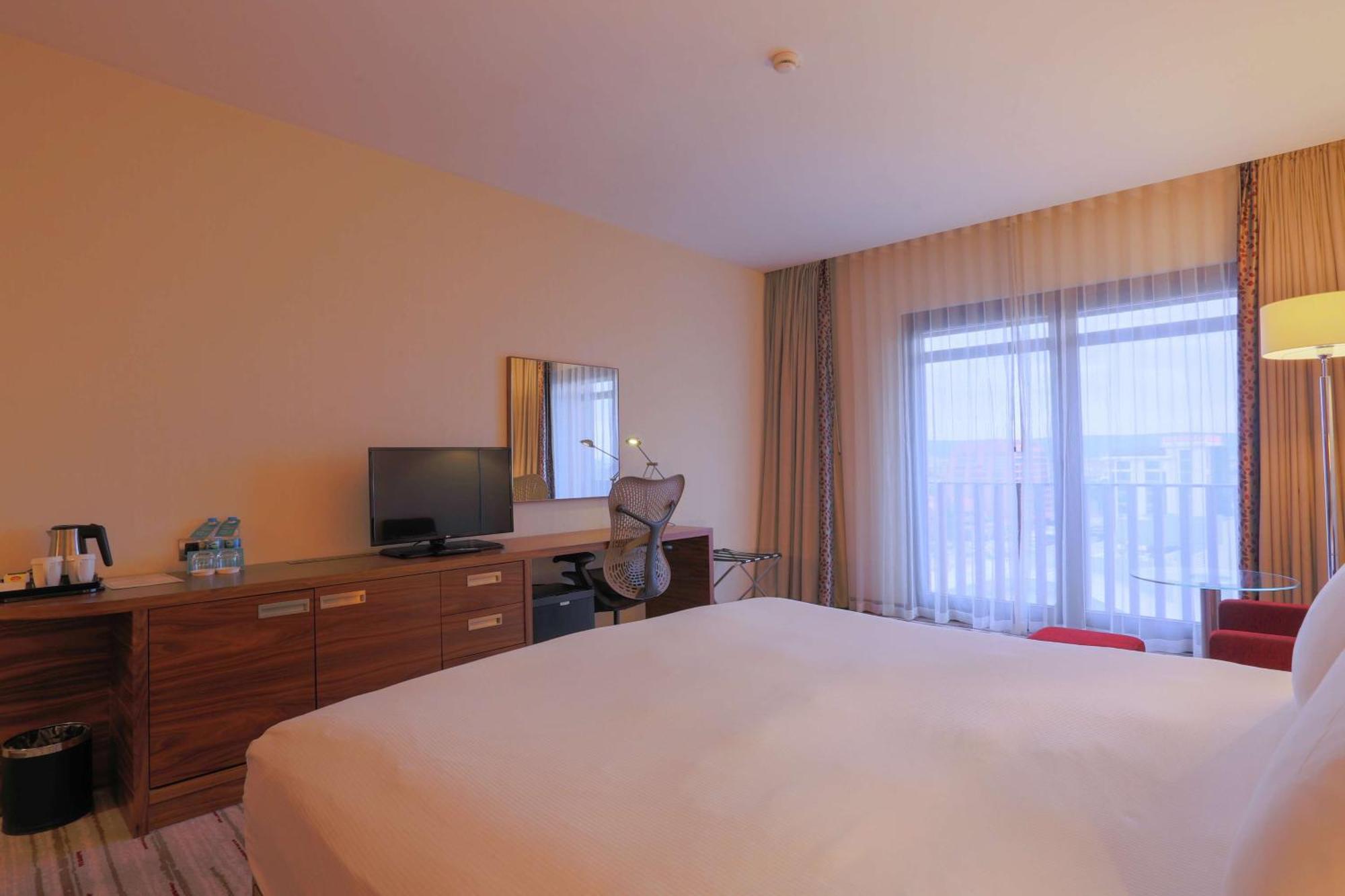 Hilton Garden Inn Eskişehir Ngoại thất bức ảnh