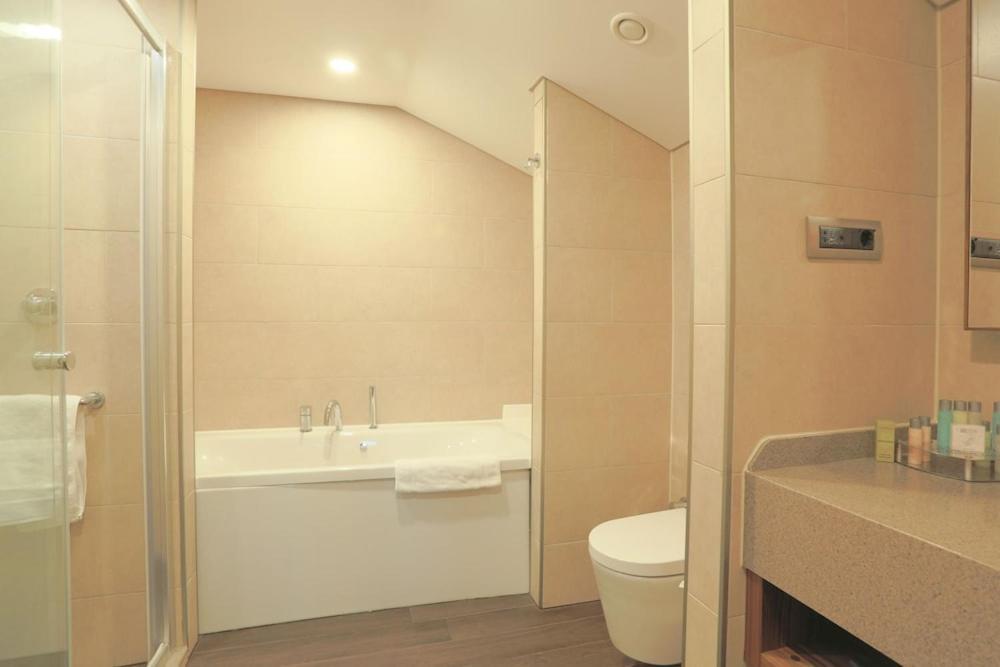Hilton Garden Inn Eskişehir Ngoại thất bức ảnh